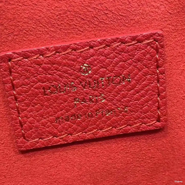 19T1L0202 LV Bags 0629